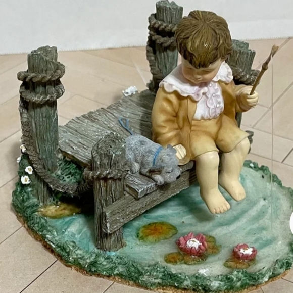 Sandra Kuck treasures first edition Fishin Buddies - Picture 3 of 4